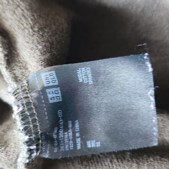 Uniqlo Brown Hooded Sweatshirt - Picture 11 of 11